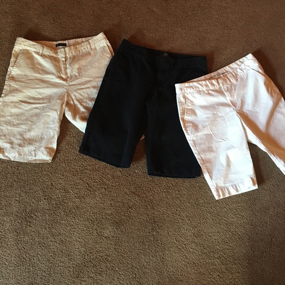 Banana Republic/GAP Shorts Bundle - Picture 5 of 8